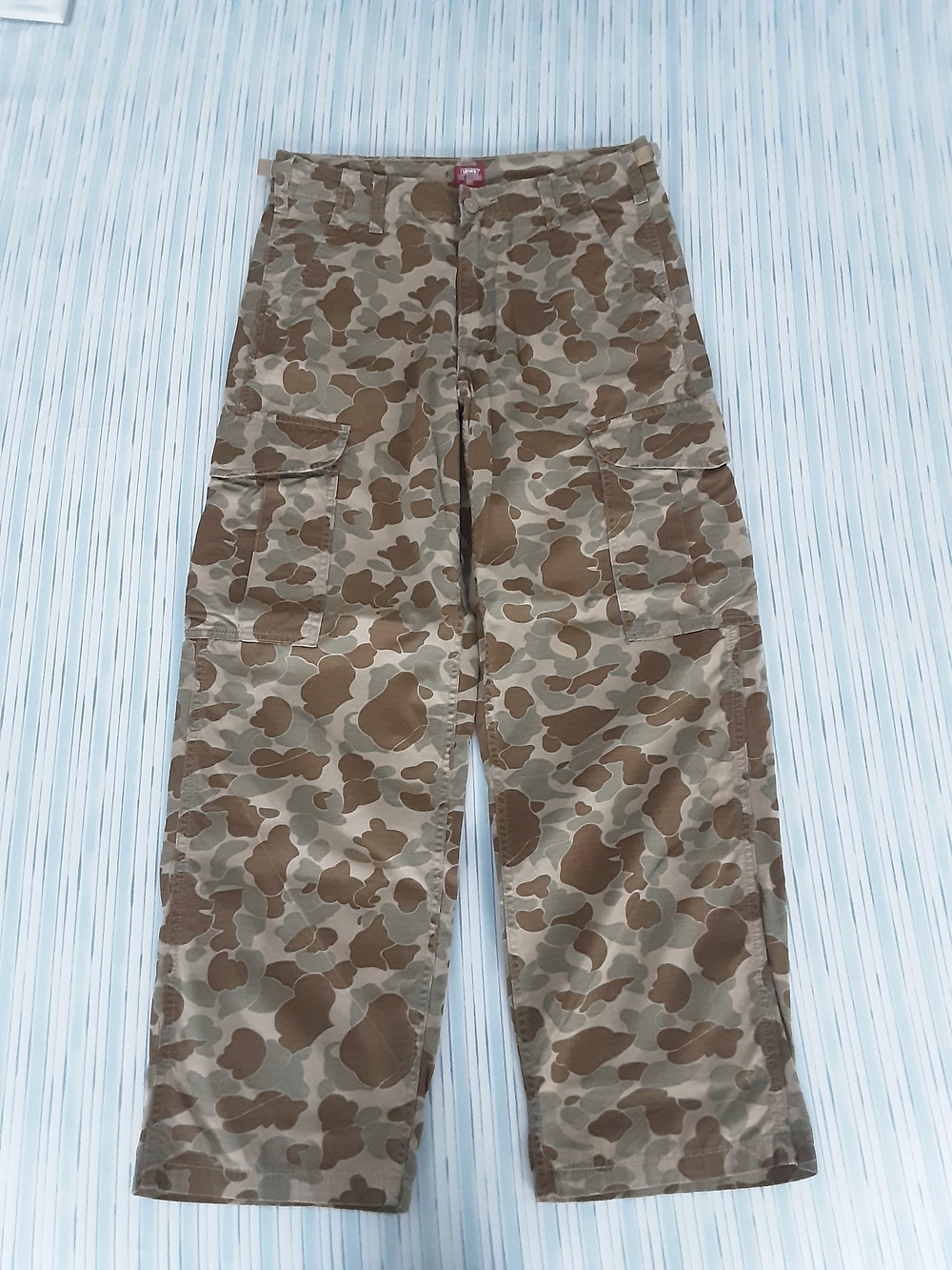 Levi's XX Chino "Baggy" Camo Cargo Pants (30x30)
